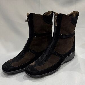 NWOT Aquatalia Black and Brown Ankle Wedge Booties -Size 8.5